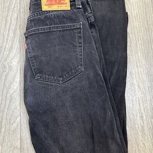 Levi’s 505 Dark Gray Distressed Jeans Men’s W33 L32